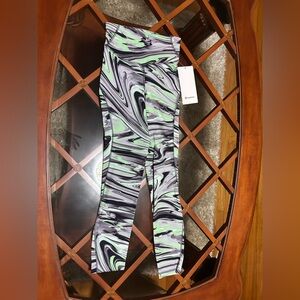 lululemon athletica Base Pace HR Black, White and Mint Leggings-25"